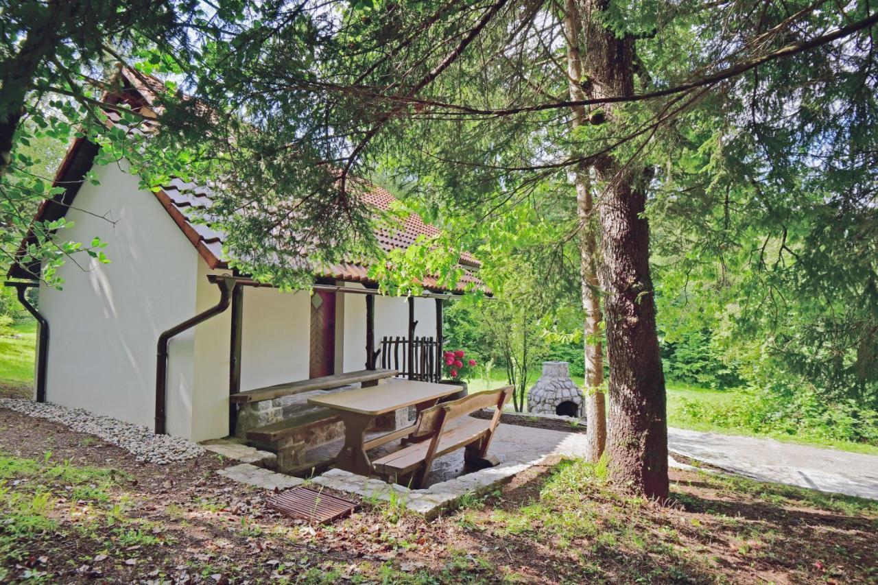 Villa Forest House Vrhnika Exterior foto